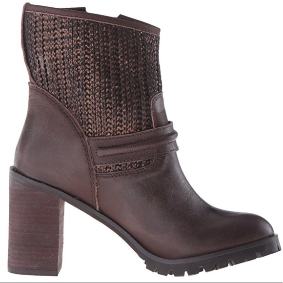 Lug Sole Chunky Heel Buckle Detail Engineer Boots - Picture 7 of 14